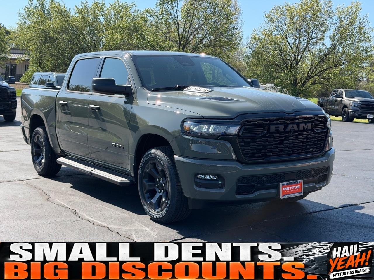 2026 RAM 1500 Express 4x4 Crew Cab 5'7's photo