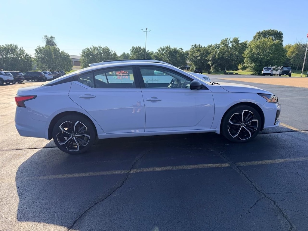 Used 2025 Nissan Altima 2.5 SR Sedan