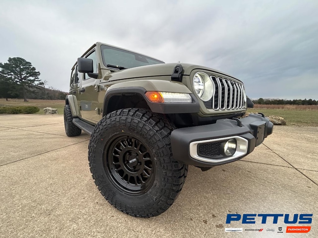 New 2026 Jeep Wrangler Sahara 4 Door 4x4 Sport Utility