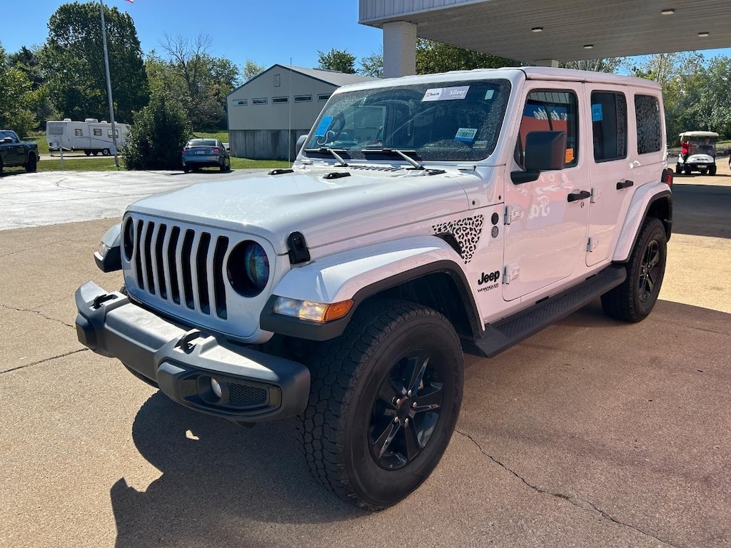 Used 2022 Jeep Wrangler Unlimited Sahara Altitude 4x4 SUV