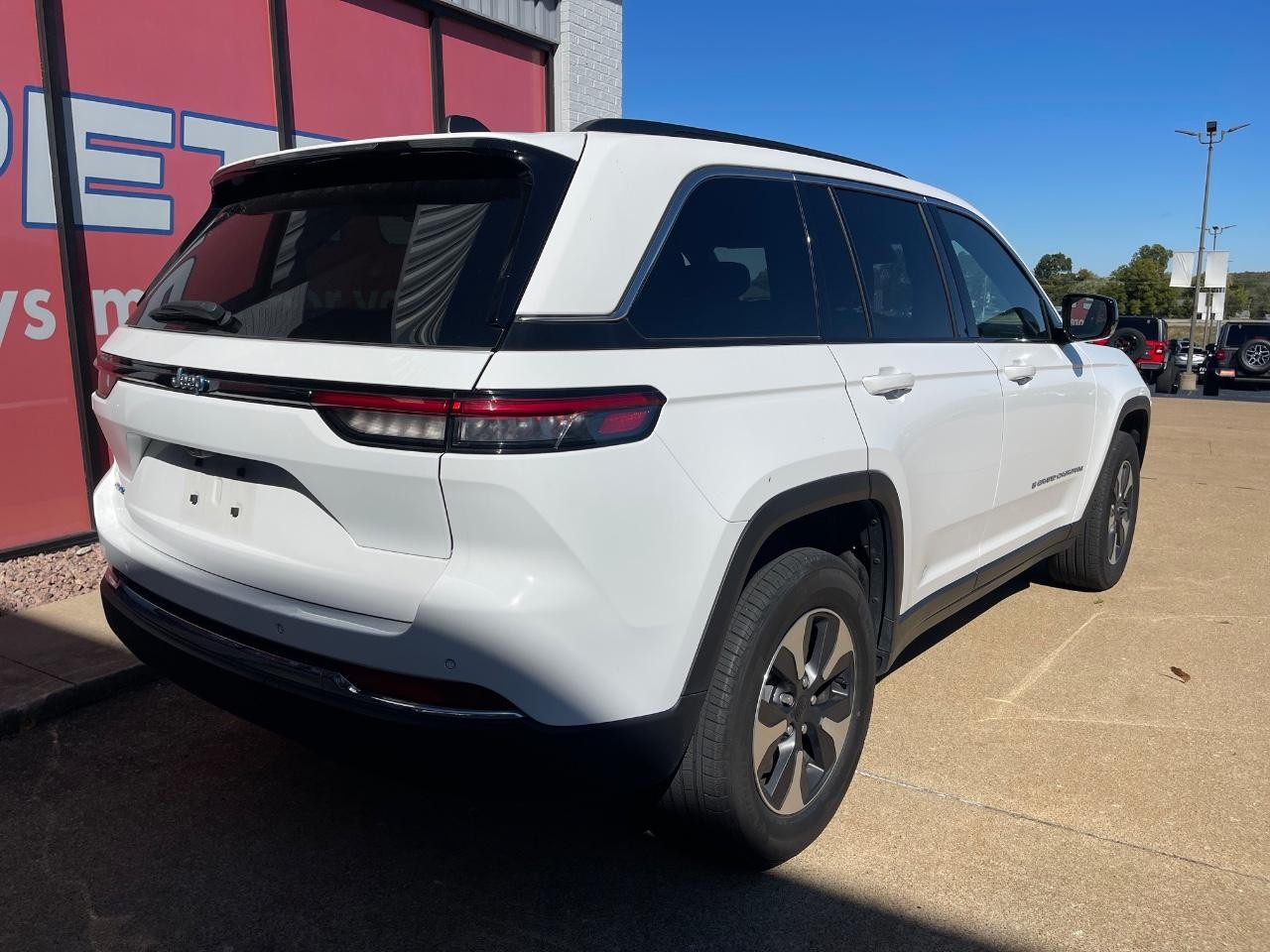 2024 Jeep Grand Cherokee 4xe - Photo 7