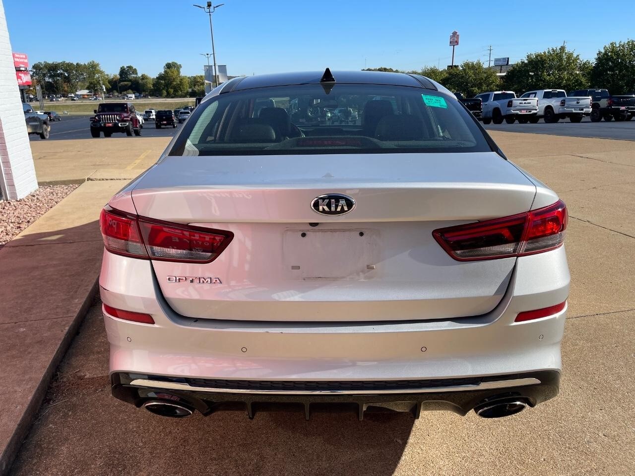 2020 Kia Optima SE photo 4