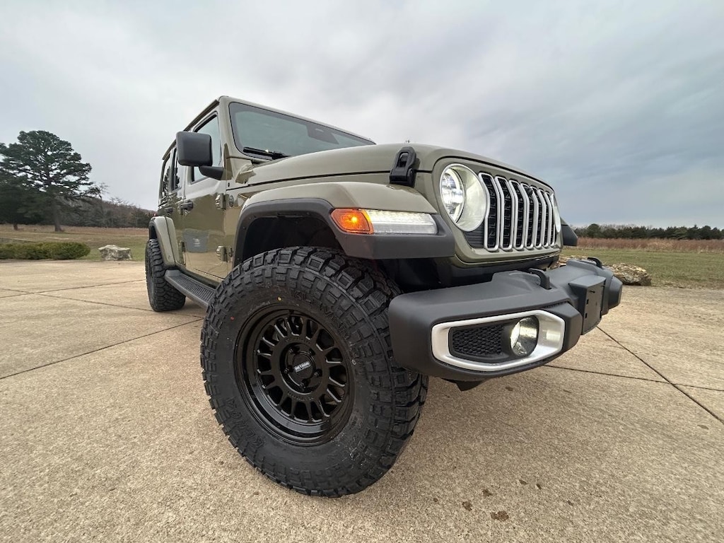 New 2026 Jeep Wrangler Sahara 4 Door 4x4 Sport Utility