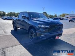 2026 Ram 1500 BIG HORN CREW CAB 4X4 5'7 BOX Pickup