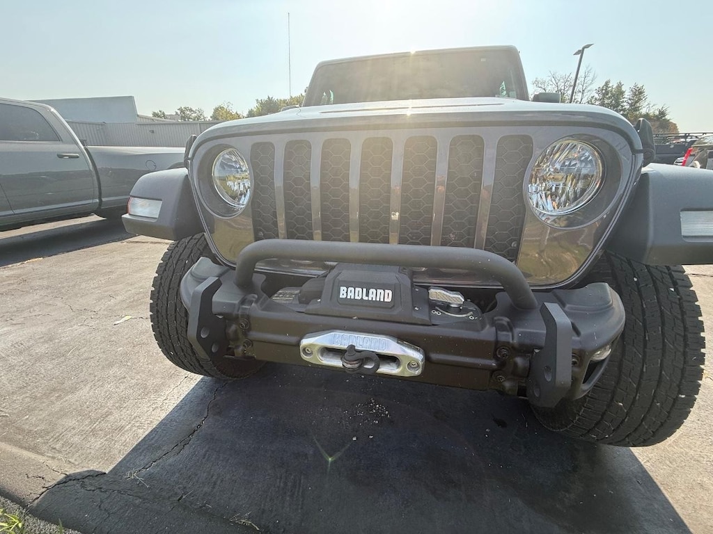 Used 2022 Jeep Gladiator Sport