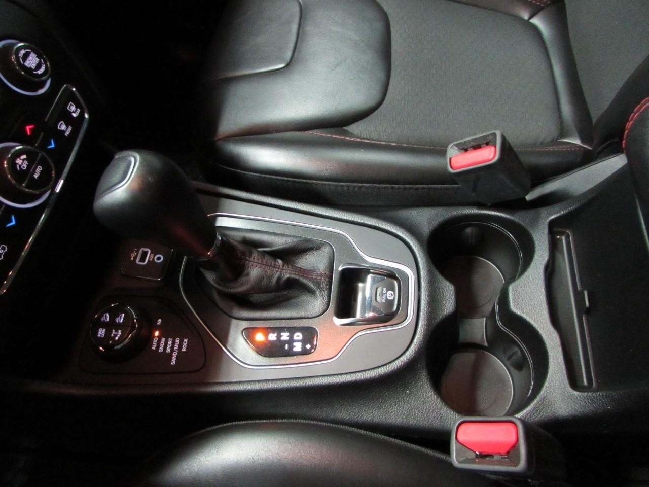 2022 Jeep Cherokee Trailhawk - Photo 29