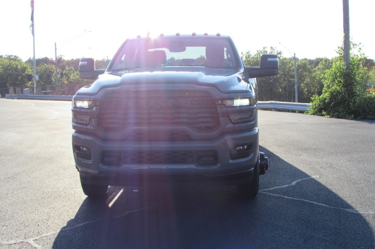 2026 Ram 3500 Big Horn photo 2