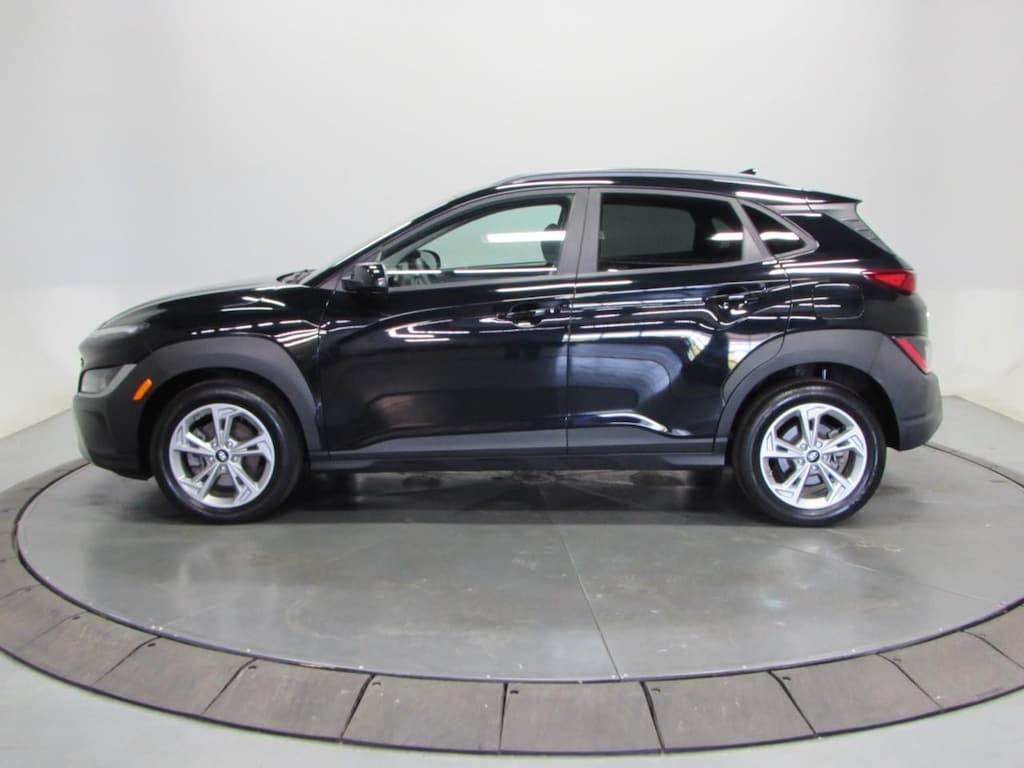 Used 2023 Hyundai Kona SEL Auto AWD