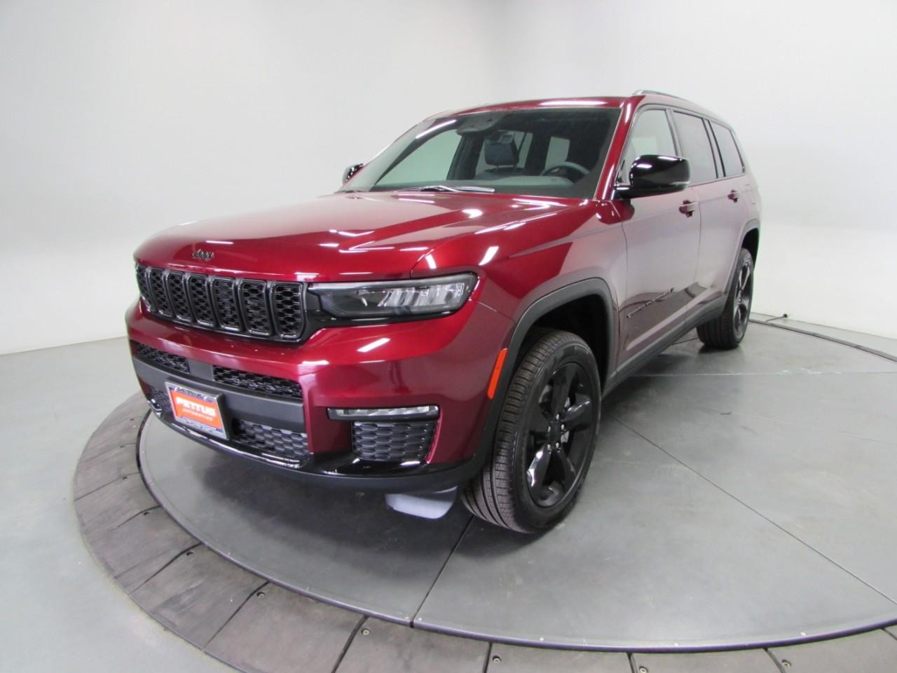 2025 Jeep Grand Cherokee Limited photo 2