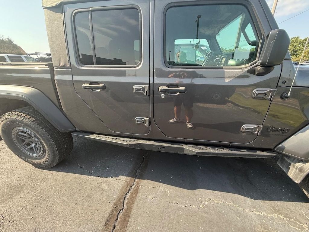 Used 2022 Jeep Gladiator Sport