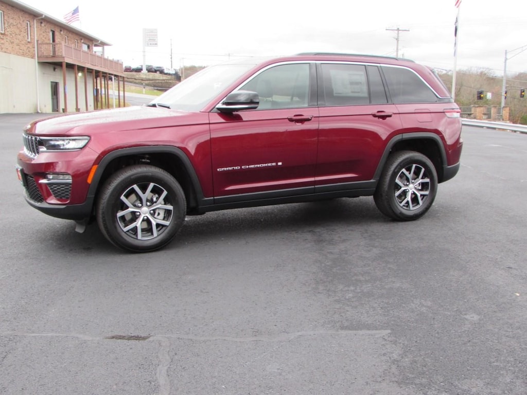 New 2025 Jeep Grand Cherokee Limited 4x4 Sport Utility