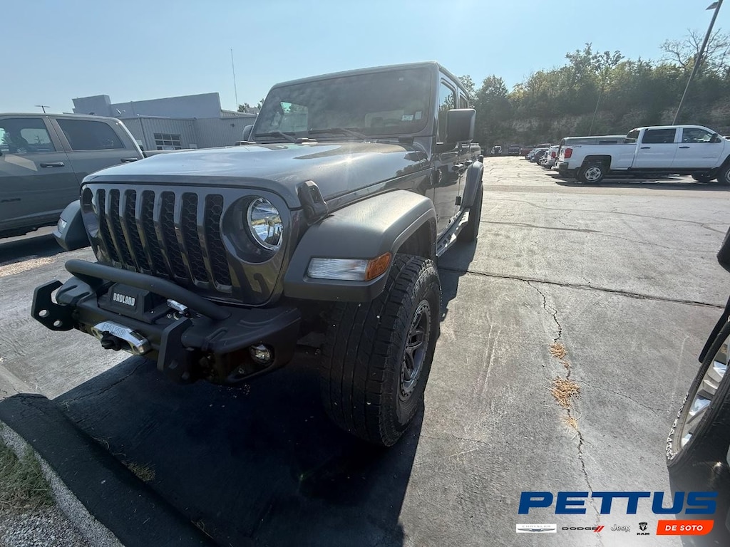 Used 2022 Jeep Gladiator Sport