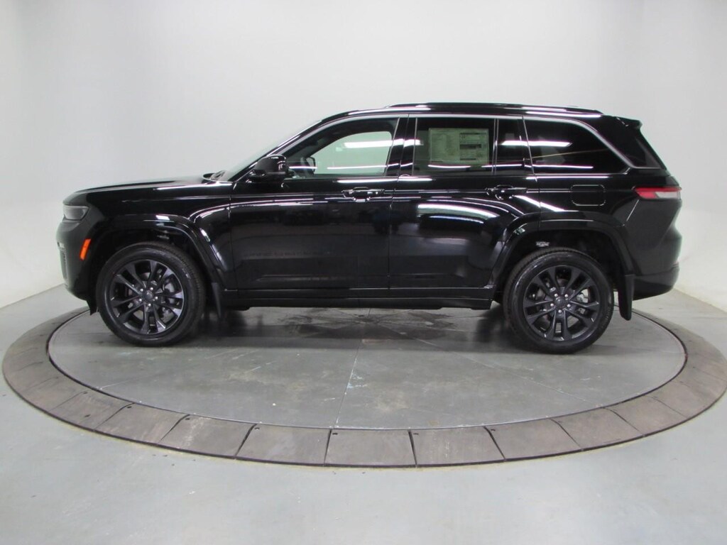 New 2026 Jeep Grand Cherokee Limited Reserve 4x4 Sport Utility