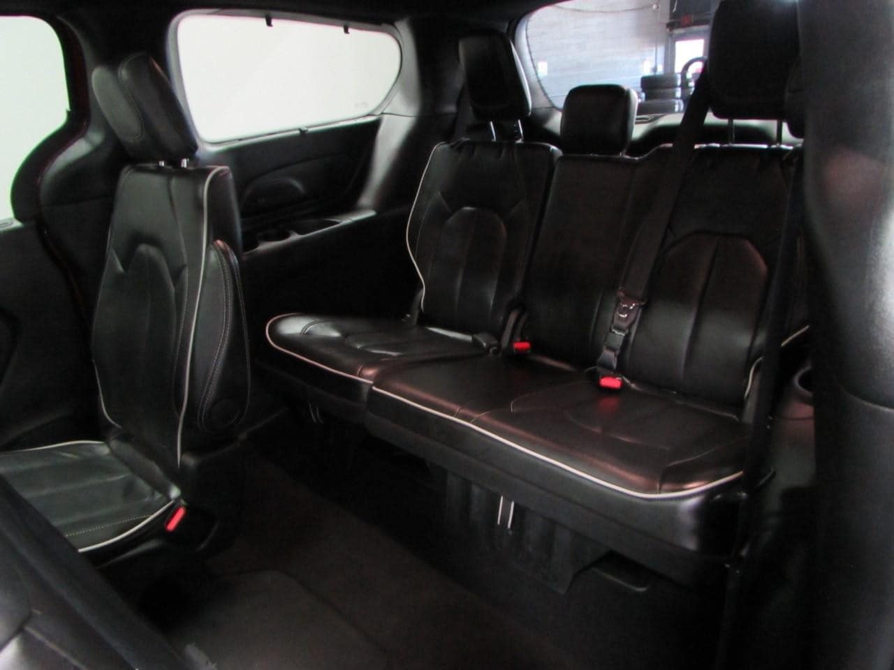 2025 Chrysler Pacifica Limited - Photo 28