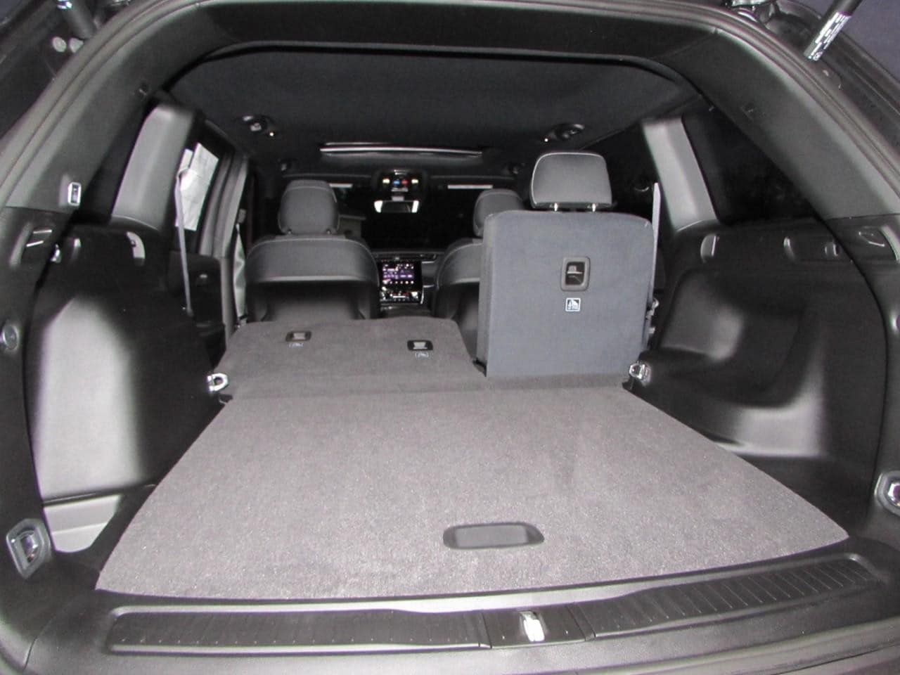 2025 Jeep Grand Cherokee Laredo - Photo 30