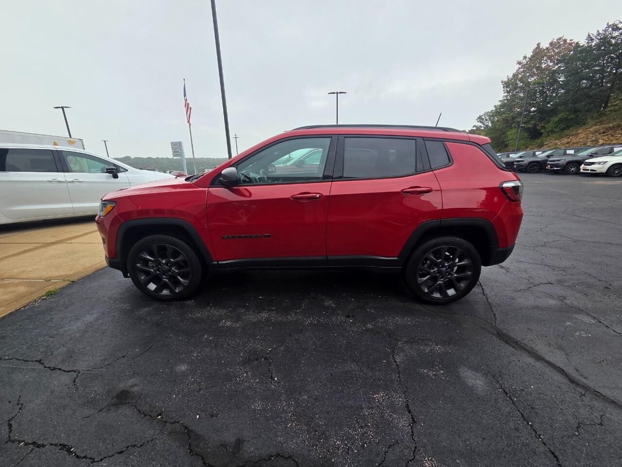 2021 Jeep Compass Special Edition photo 3