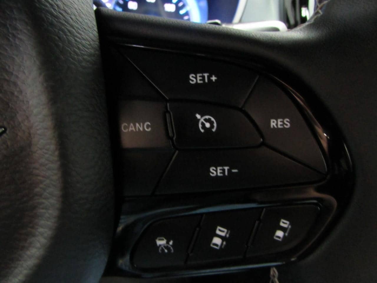 2025 Chrysler Pacifica Limited - Photo 17
