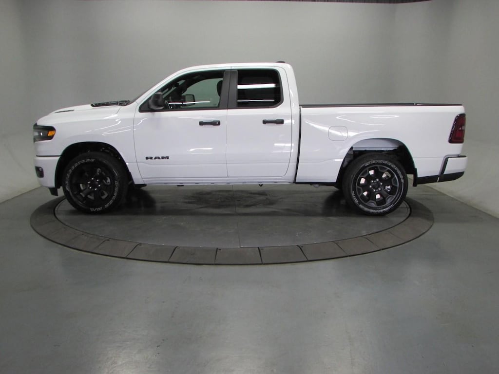 New 2026 Ram 1500 Express Pickup