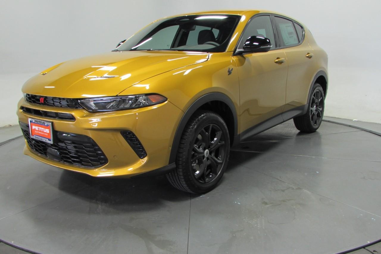 2024 Dodge Hornet GT photo 3