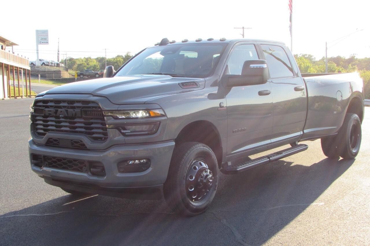 2026 Ram 3500 Big Horn photo 4
