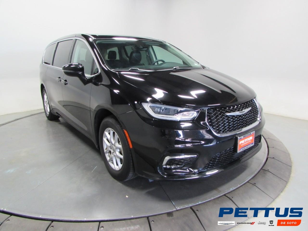 2024 Chrysler Pacifica