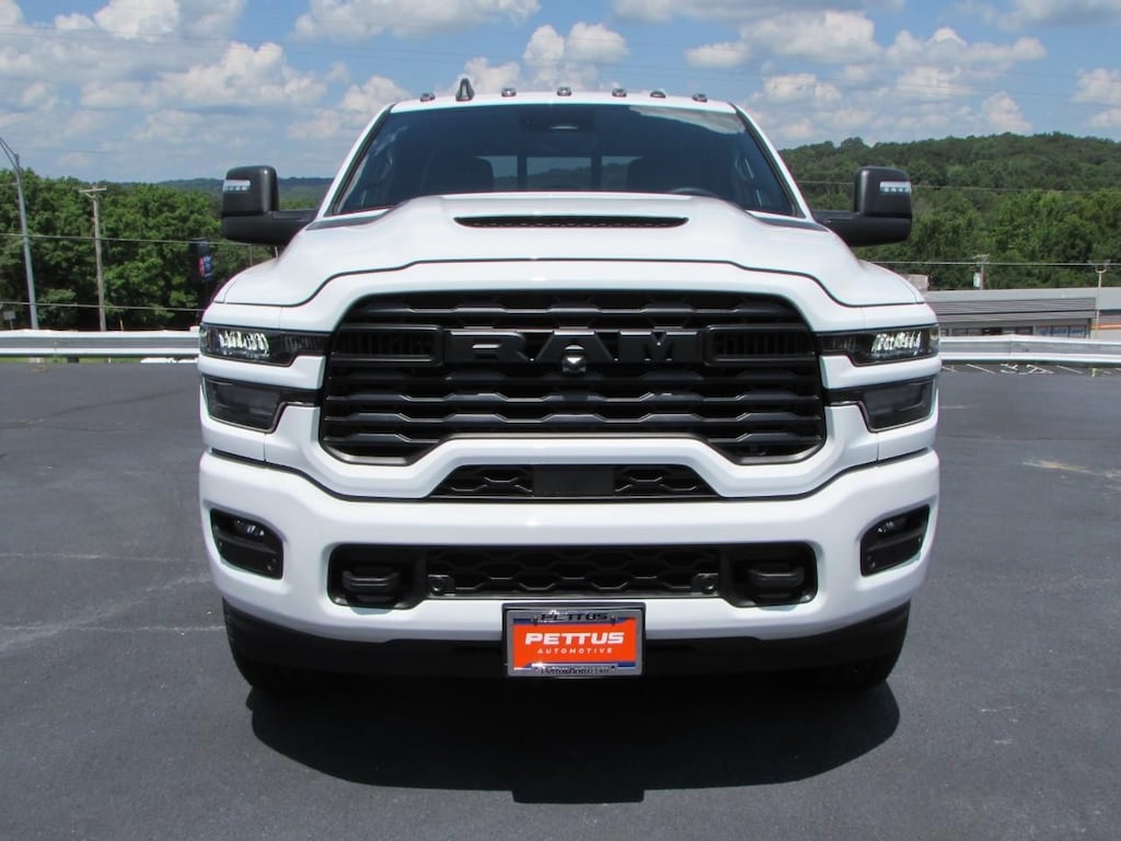 New 2026 Ram 2500 BLACK EXPRESS CREW CAB 4X4 6'4 BOX Pickup