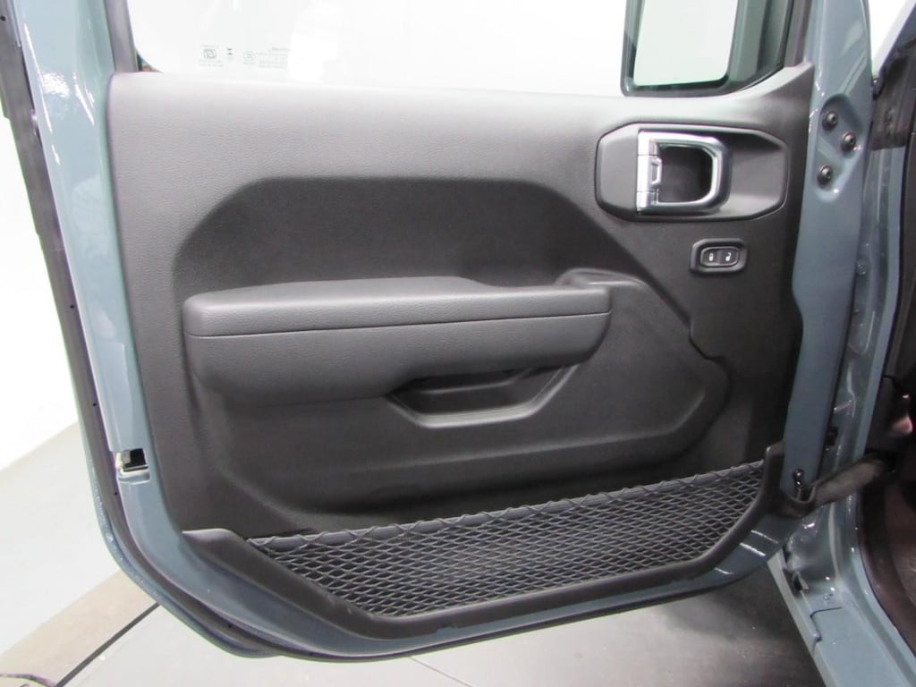 New 2026 Jeep Wrangler Sport 2 Door 4x4 Sport Utility