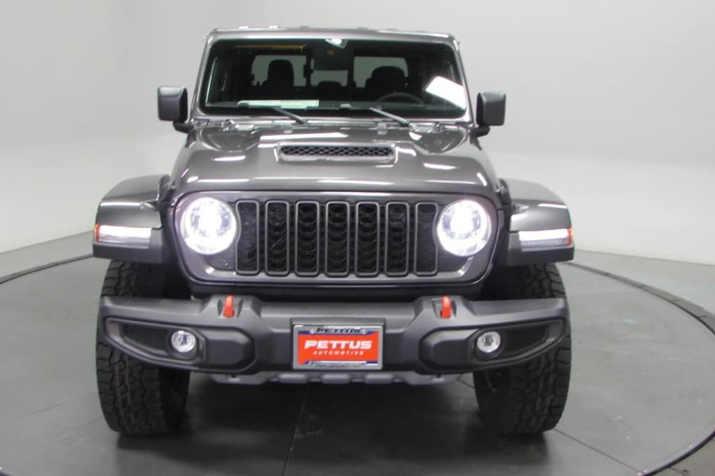 New 2025 Jeep Gladiator Mojave Pickup