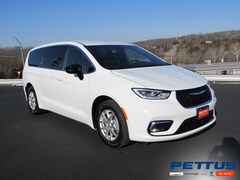 2026 Chrysler Pacifica Select FWD Passenger Van