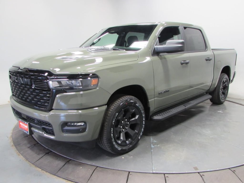 New 2026 Ram 1500 Express Pickup