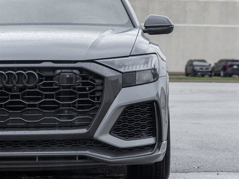 2023 Audi RS Q8