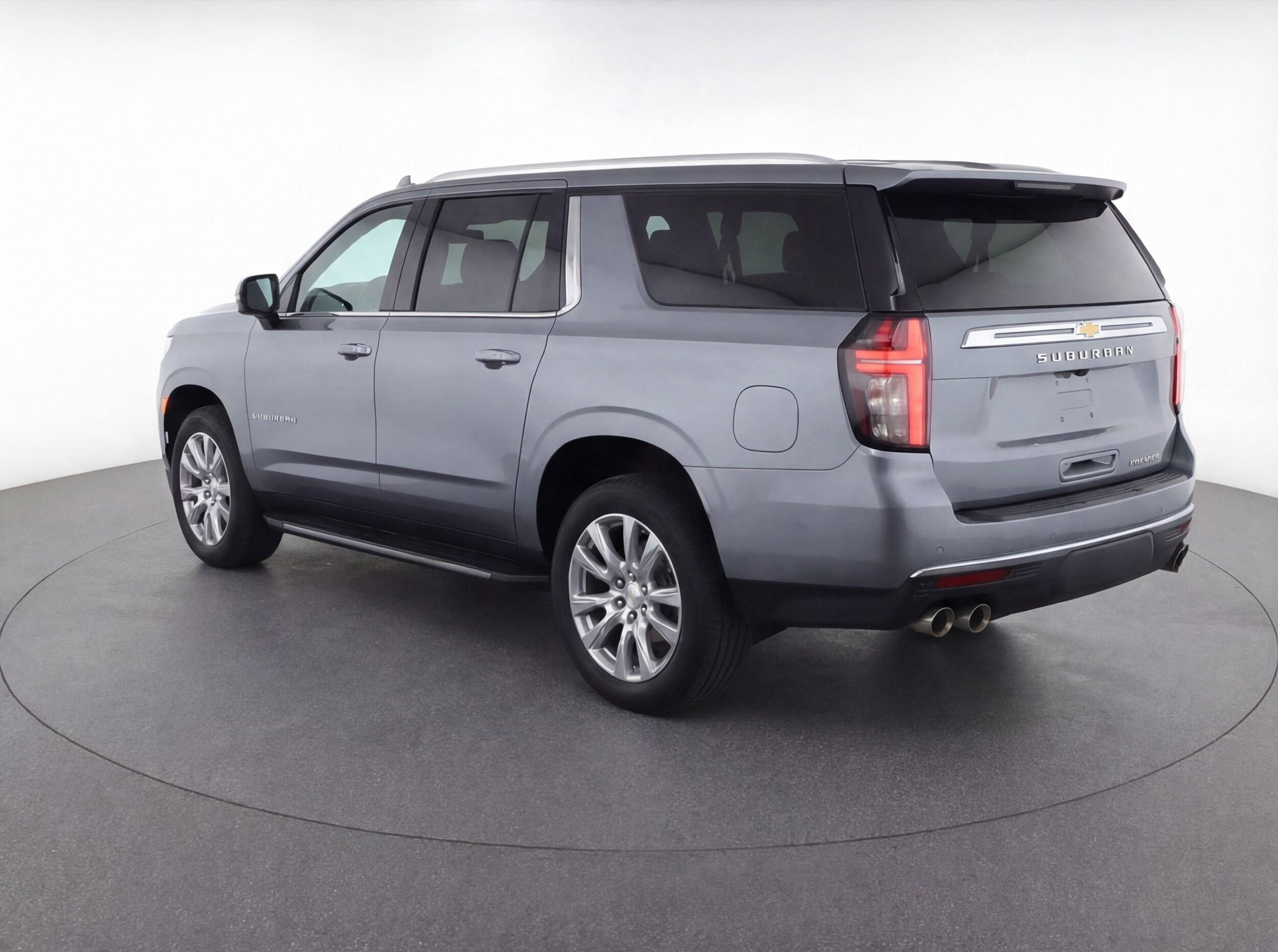 Thumbnail: 2023 Chevrolet Suburban - 6