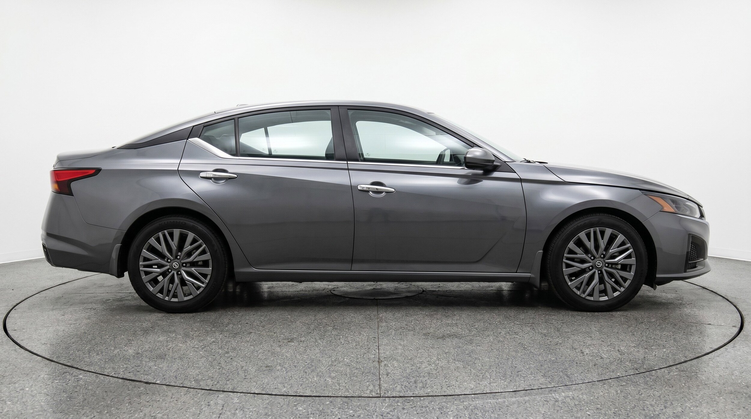 Thumbnail: 2025 Nissan Altima - 11