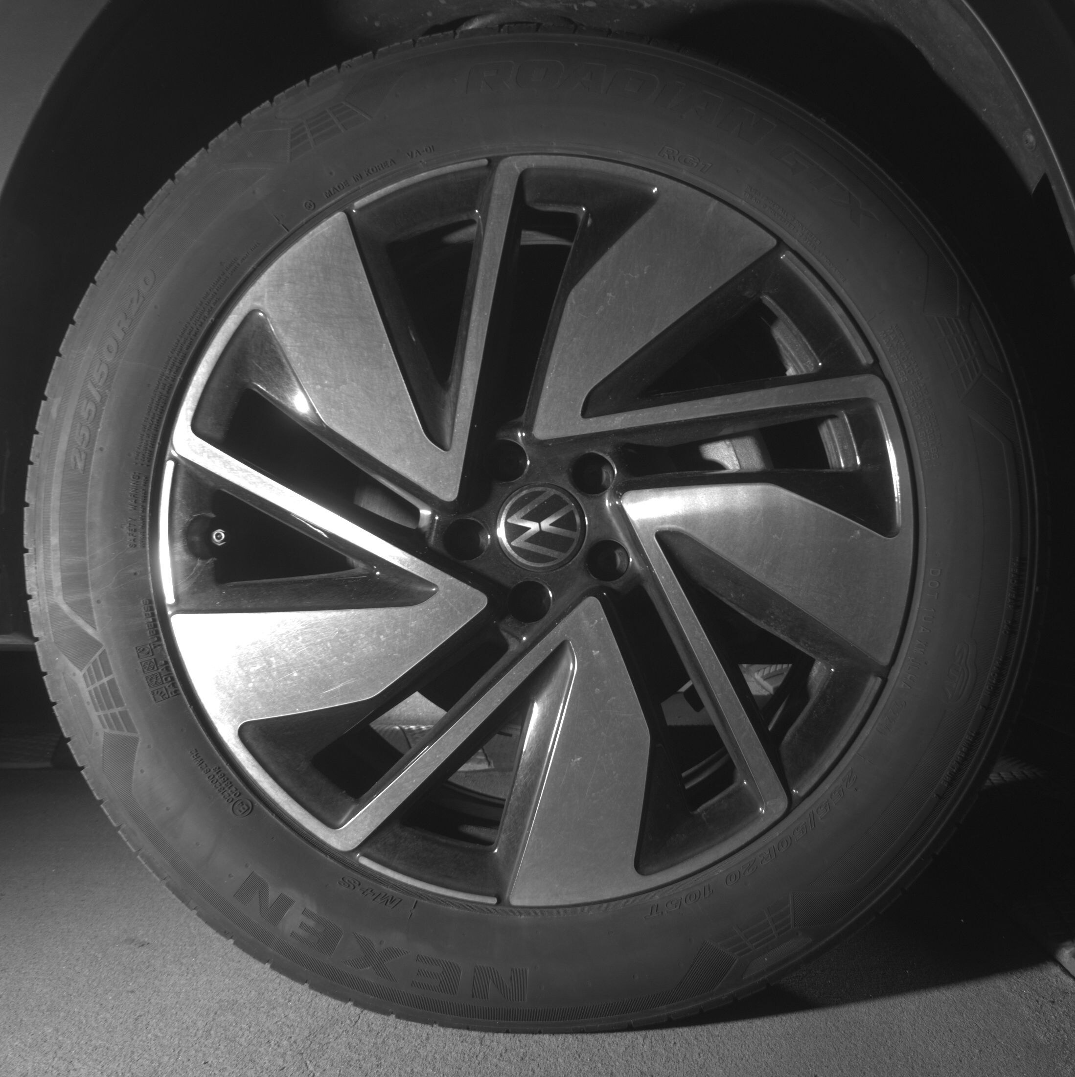 Thumbnail: 2025 Volkswagen Atlas - 10