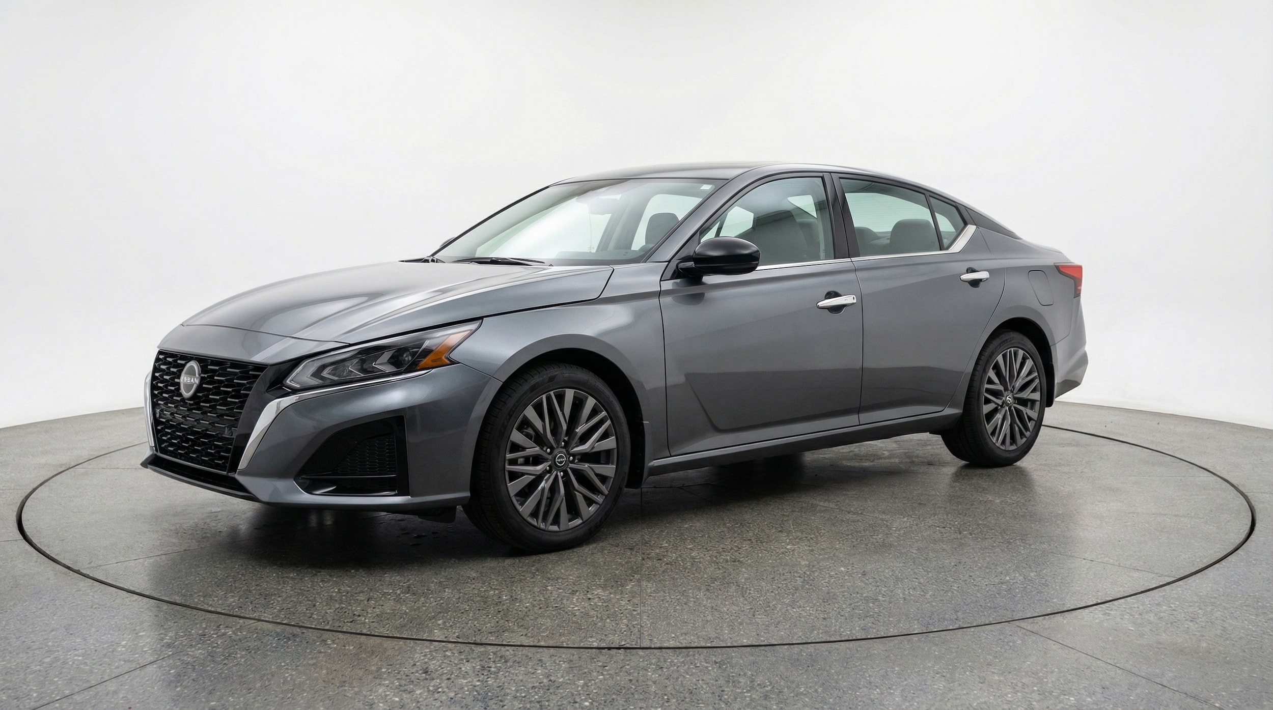 Thumbnail: 2025 Nissan Altima - 3