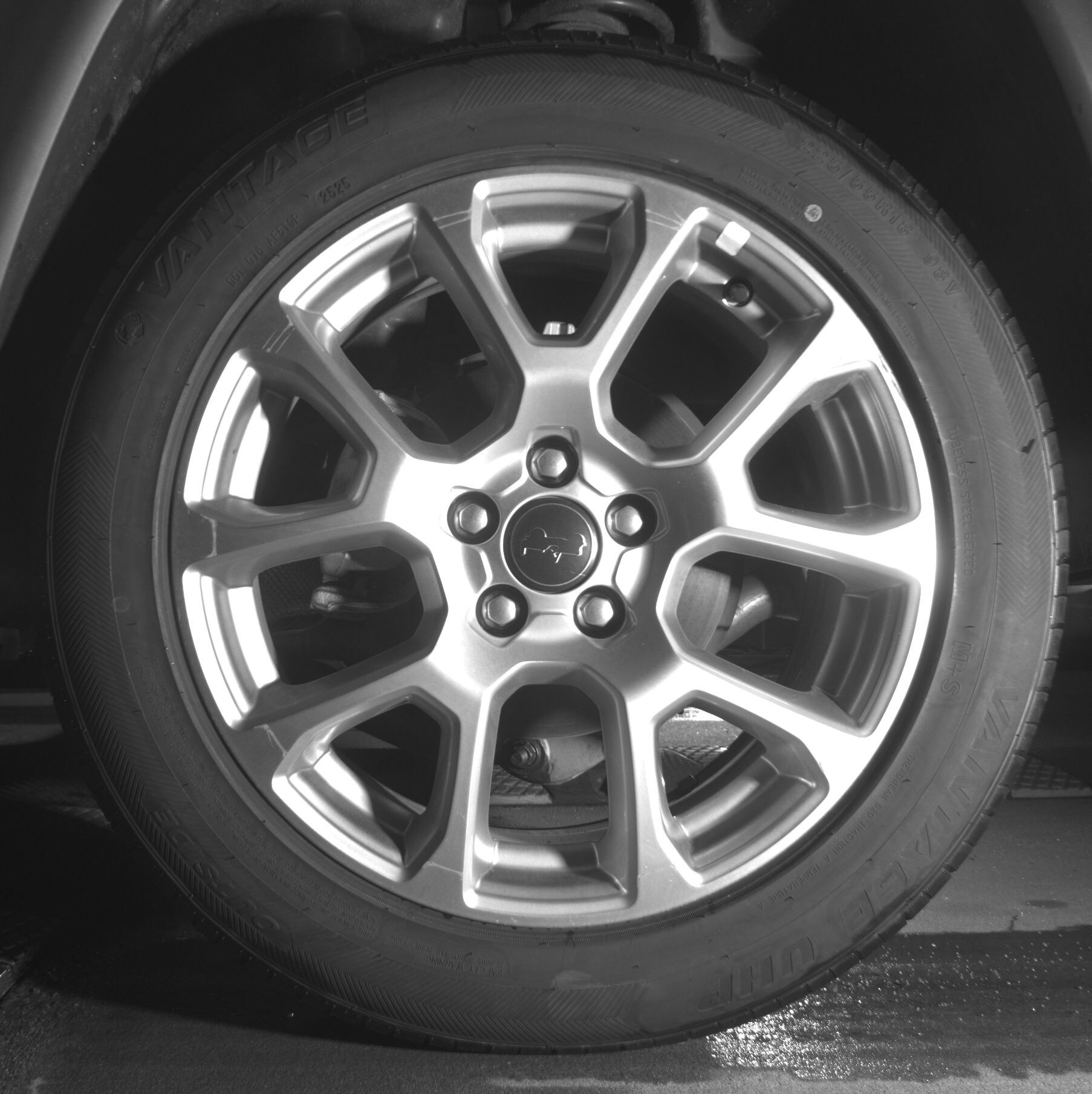 Thumbnail: 2025 Jeep Compass - 11