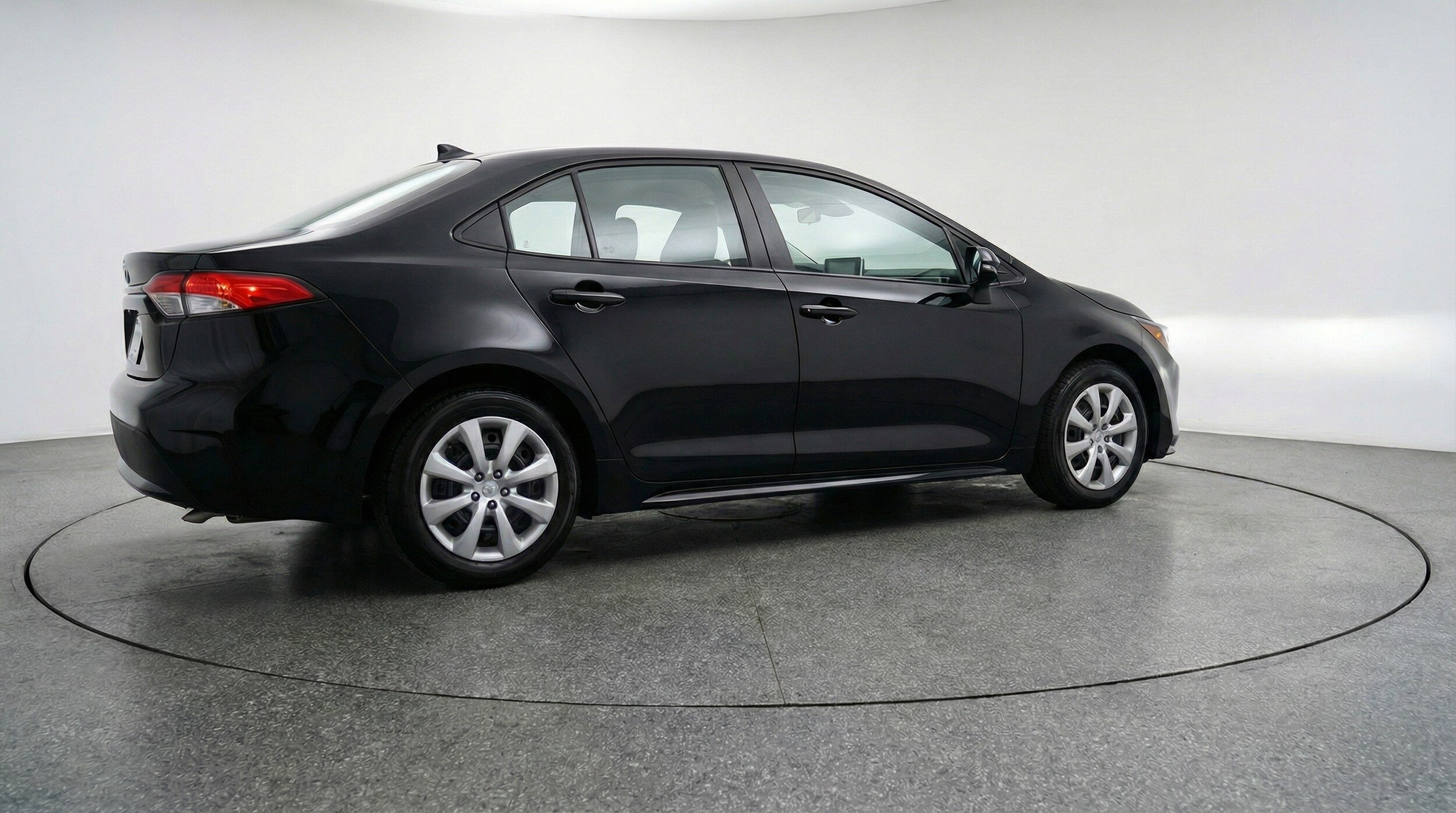 Thumbnail: 2025 Toyota Corolla - 9