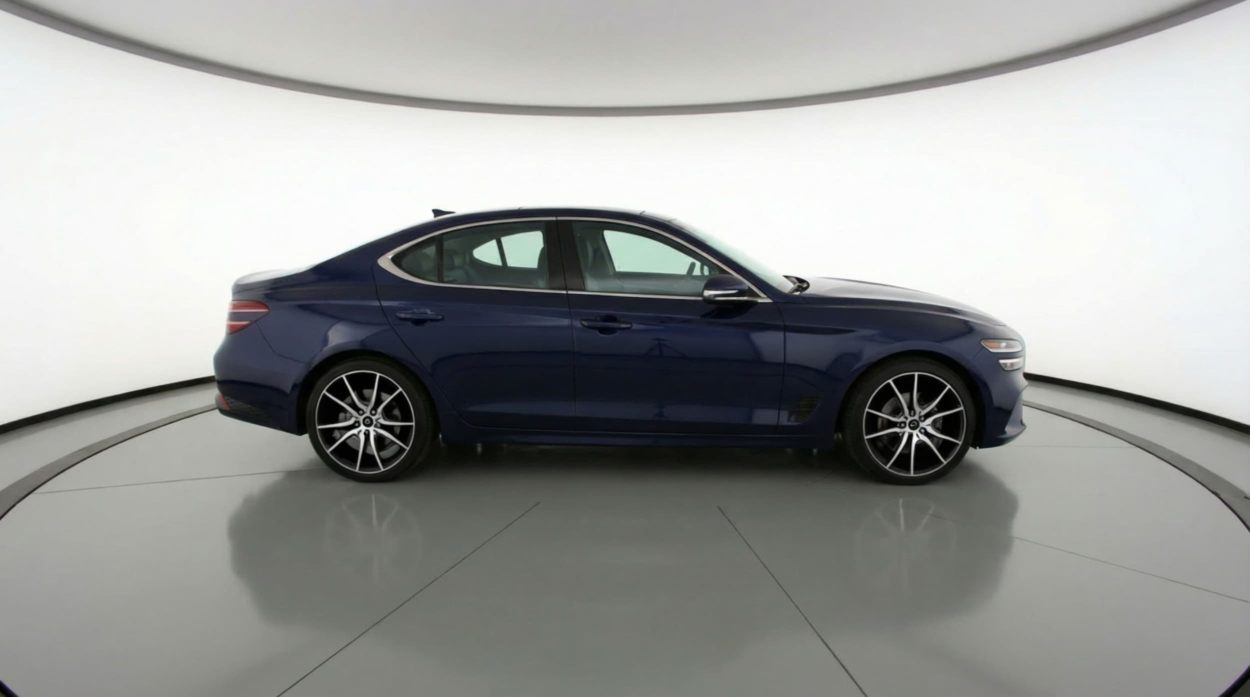 Thumbnail: 2025 Genesis G70 - 8