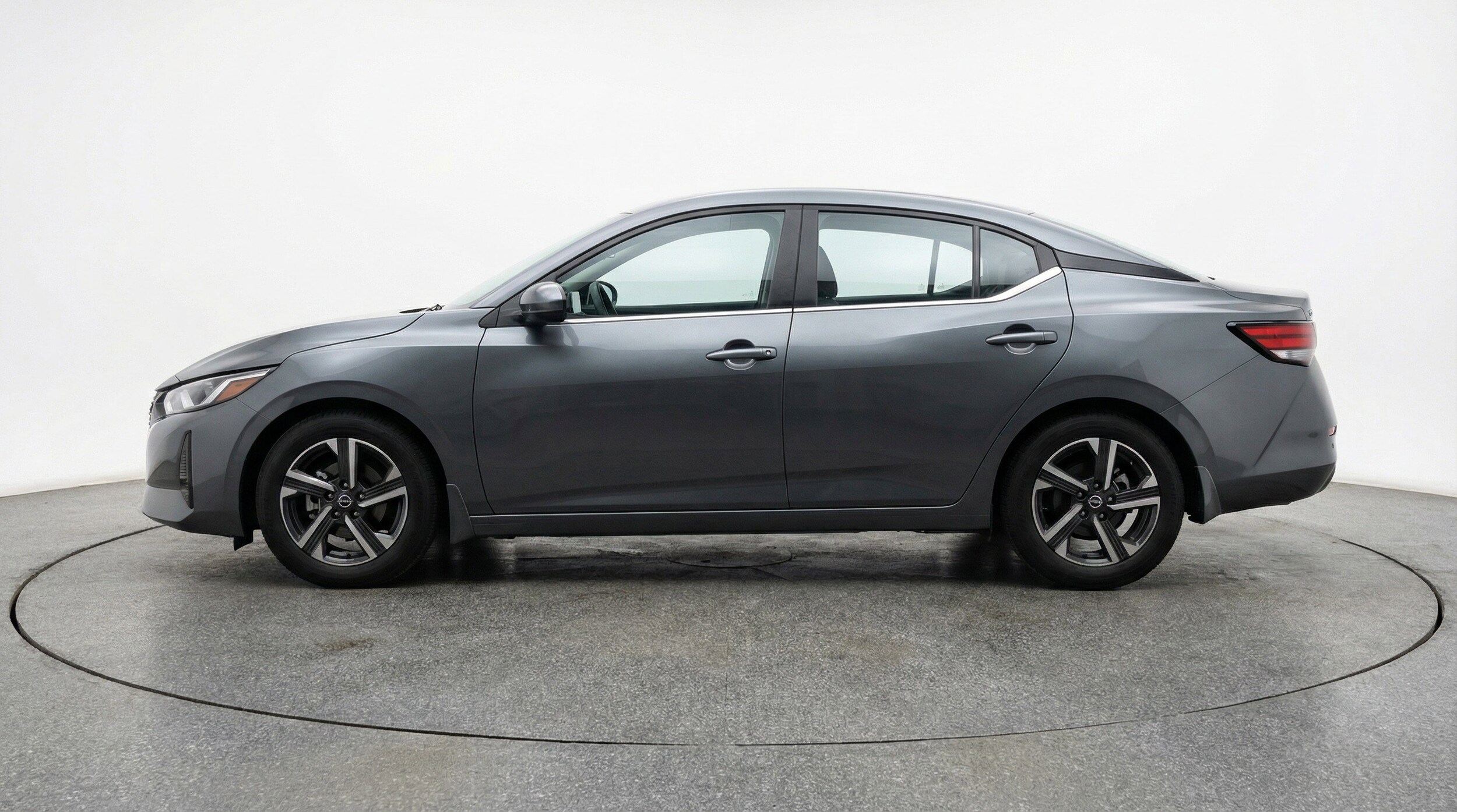 Thumbnail: 2025 Nissan Sentra - 5