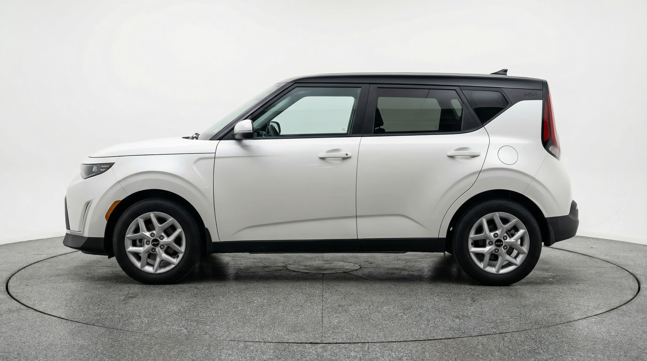 Thumbnail: 2025 Kia Soul - 4