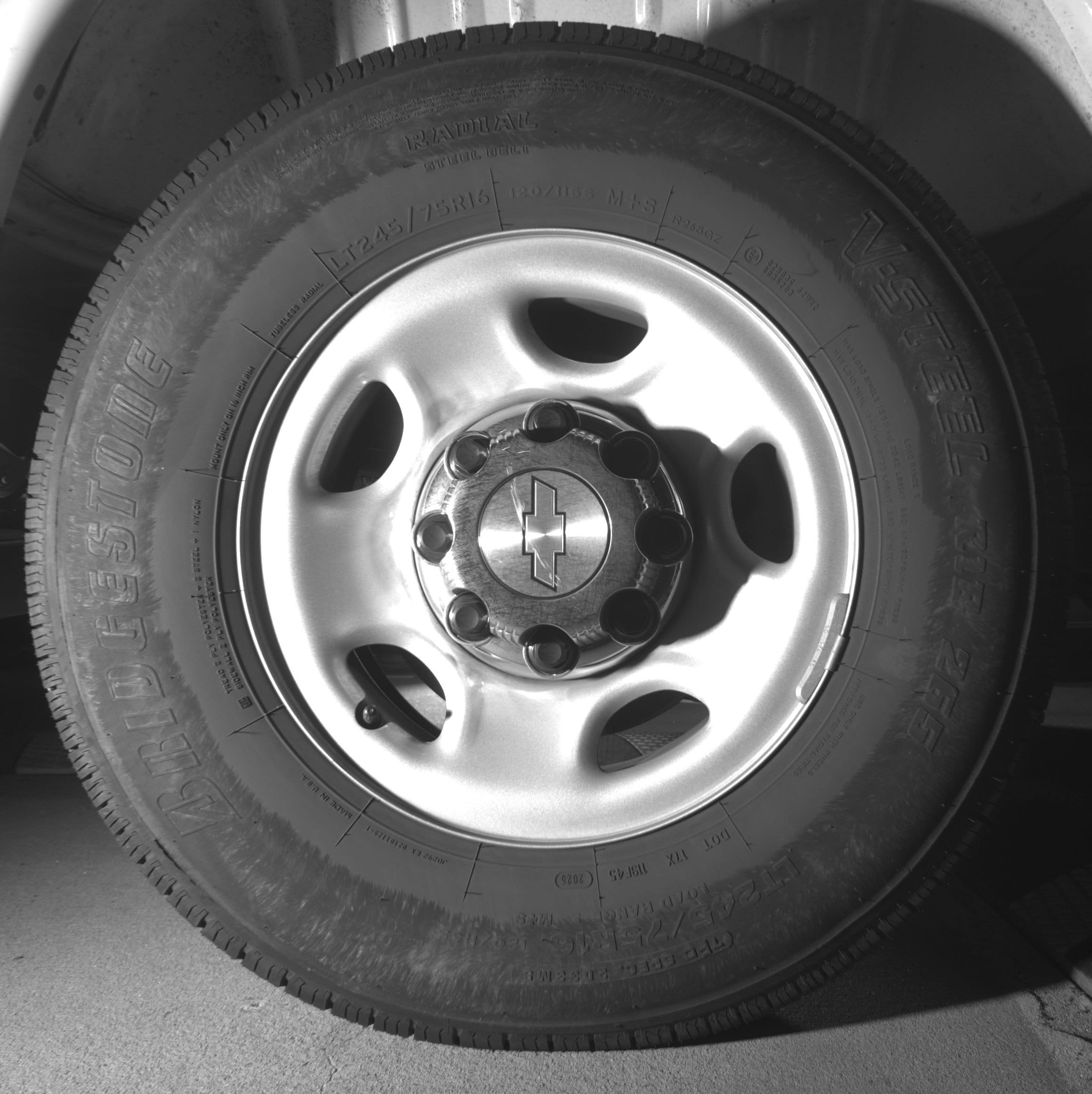 Thumbnail: 2025 Chevrolet Express - 15