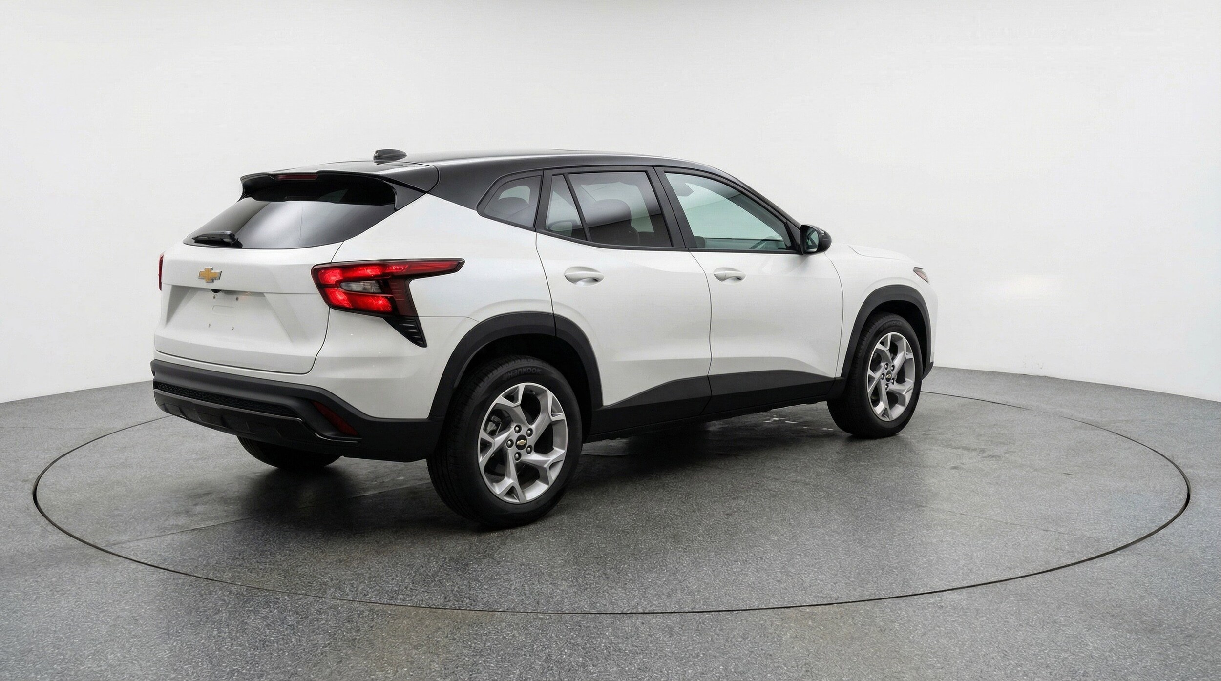 Thumbnail: 2025 Chevrolet Trax - 9