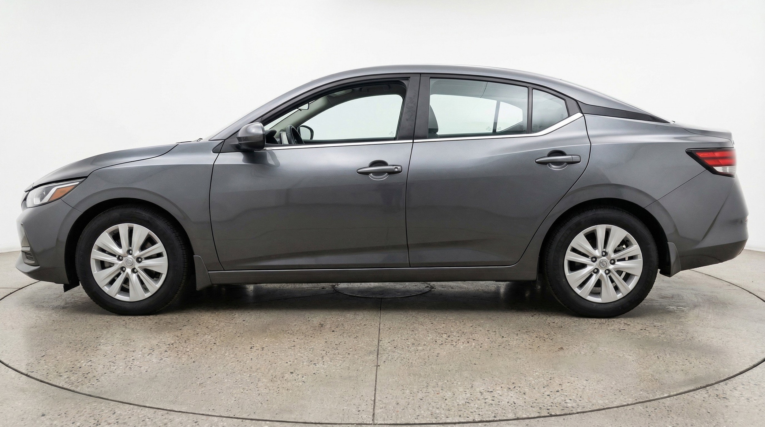 Thumbnail: 2025 Nissan Sentra - 5