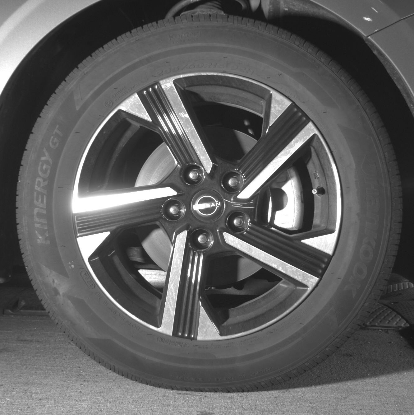 Thumbnail: 2025 Nissan Sentra - 10