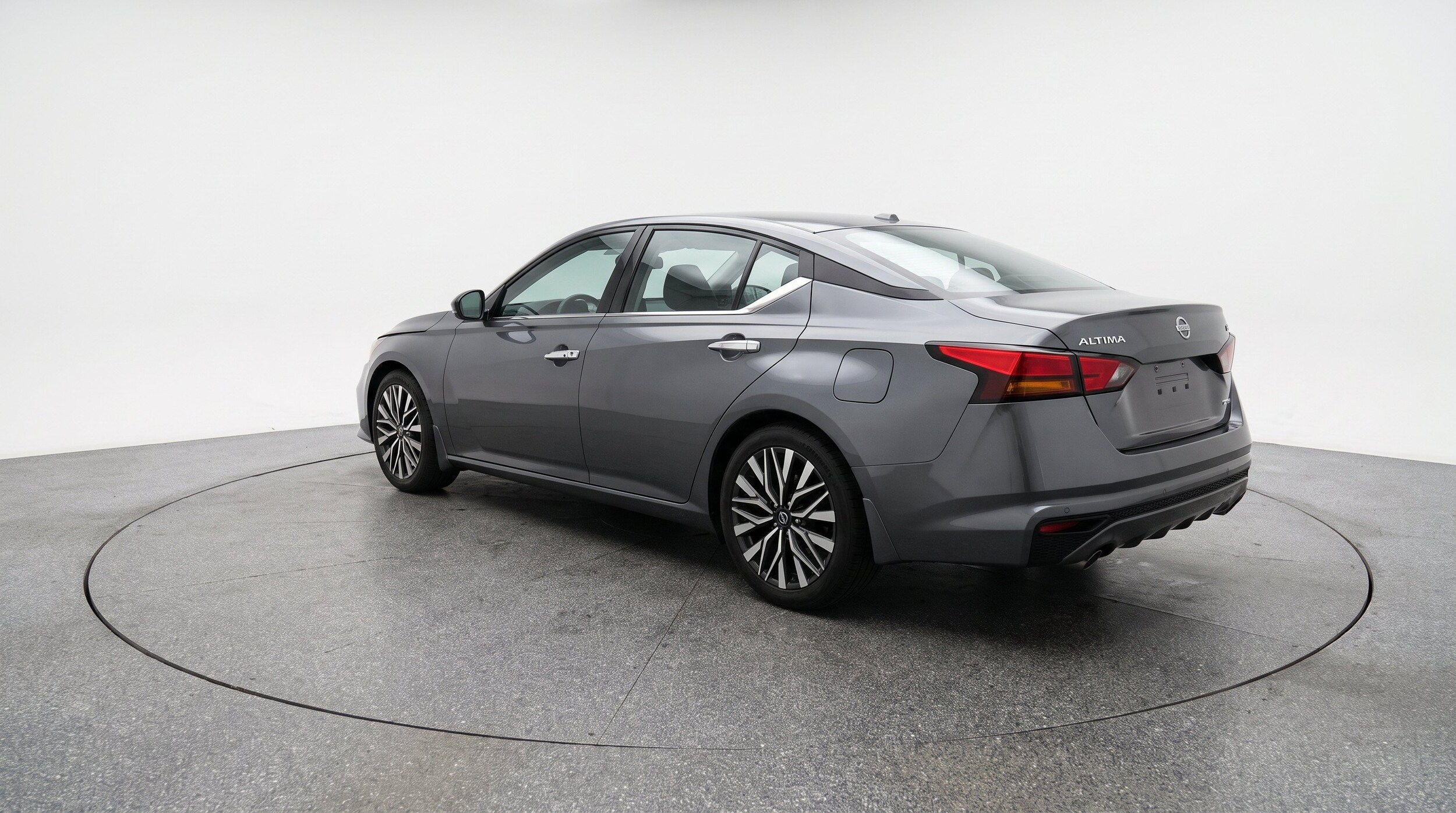 Thumbnail: 2025 Nissan Altima - 6