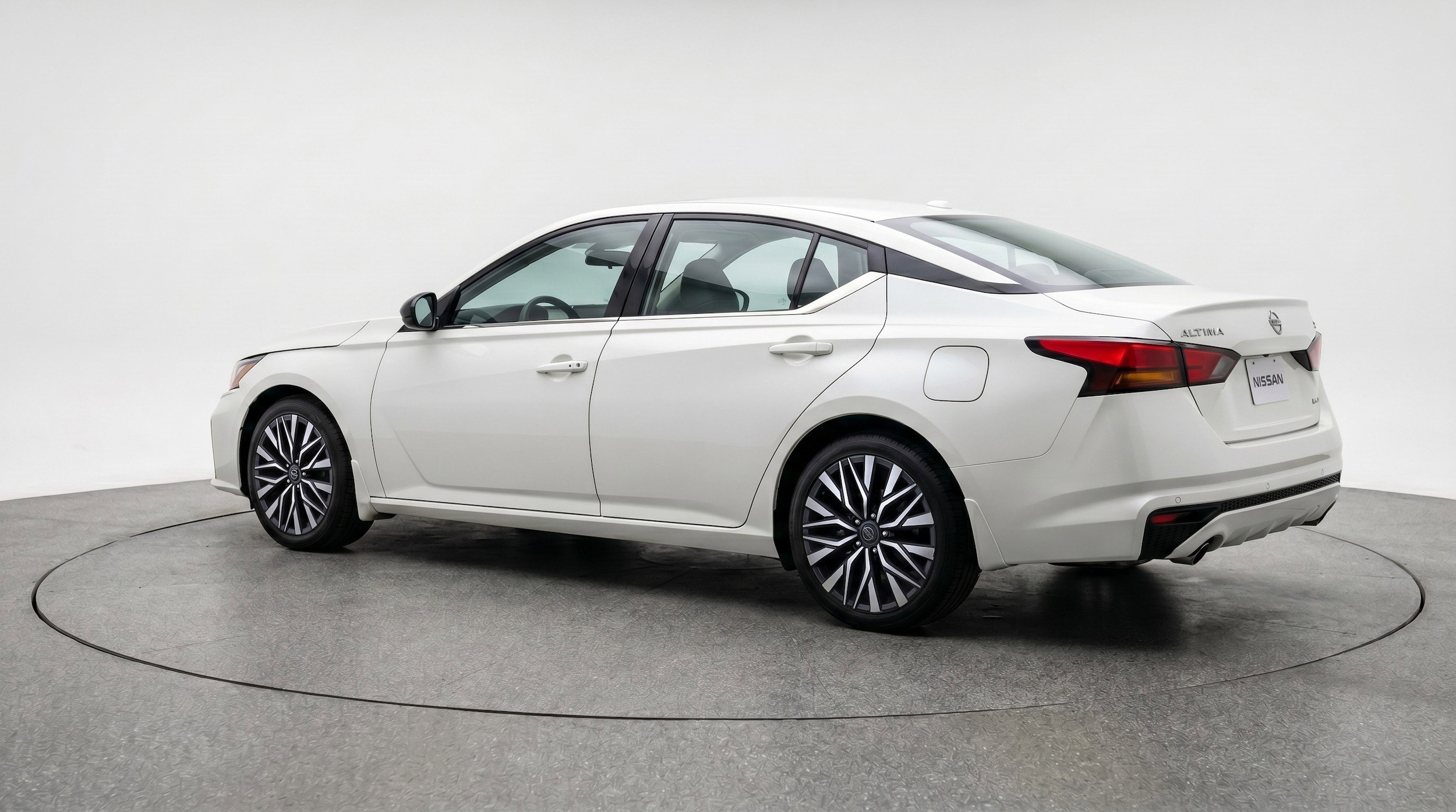 Thumbnail: 2025 Nissan Altima - 6