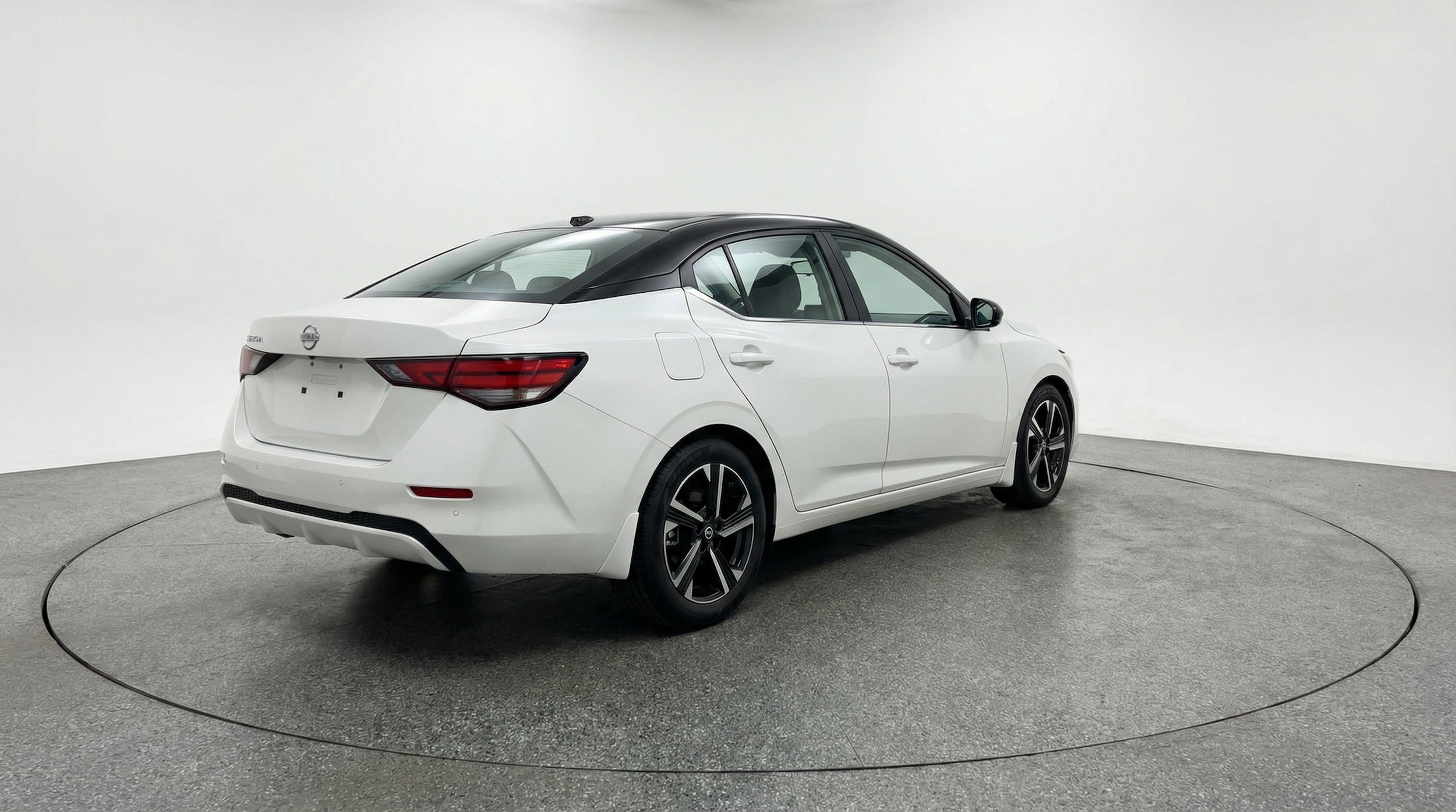 Thumbnail: 2025 Nissan Sentra - 9