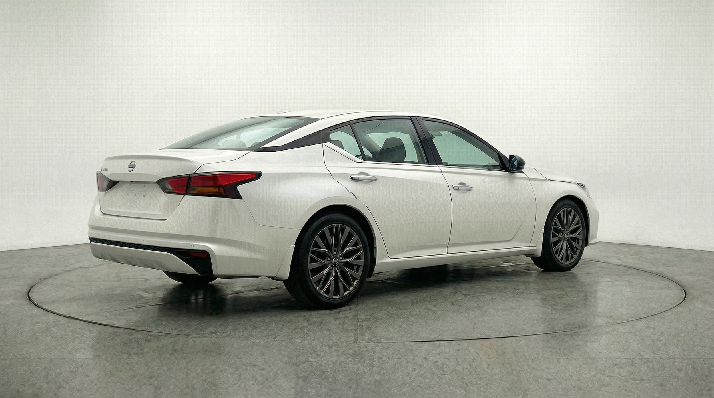 Thumbnail: 2025 Nissan Altima - 7