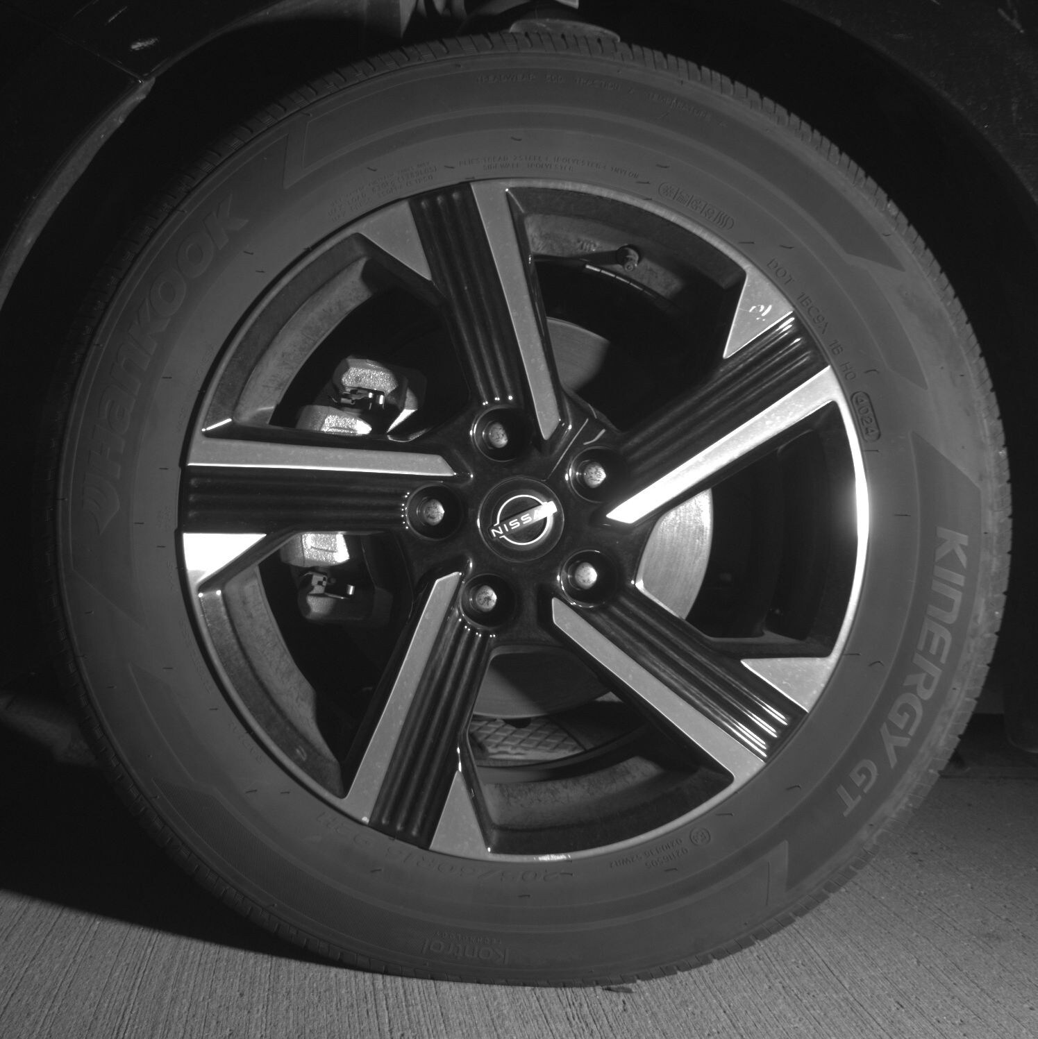 Thumbnail: 2025 Nissan Sentra - 9