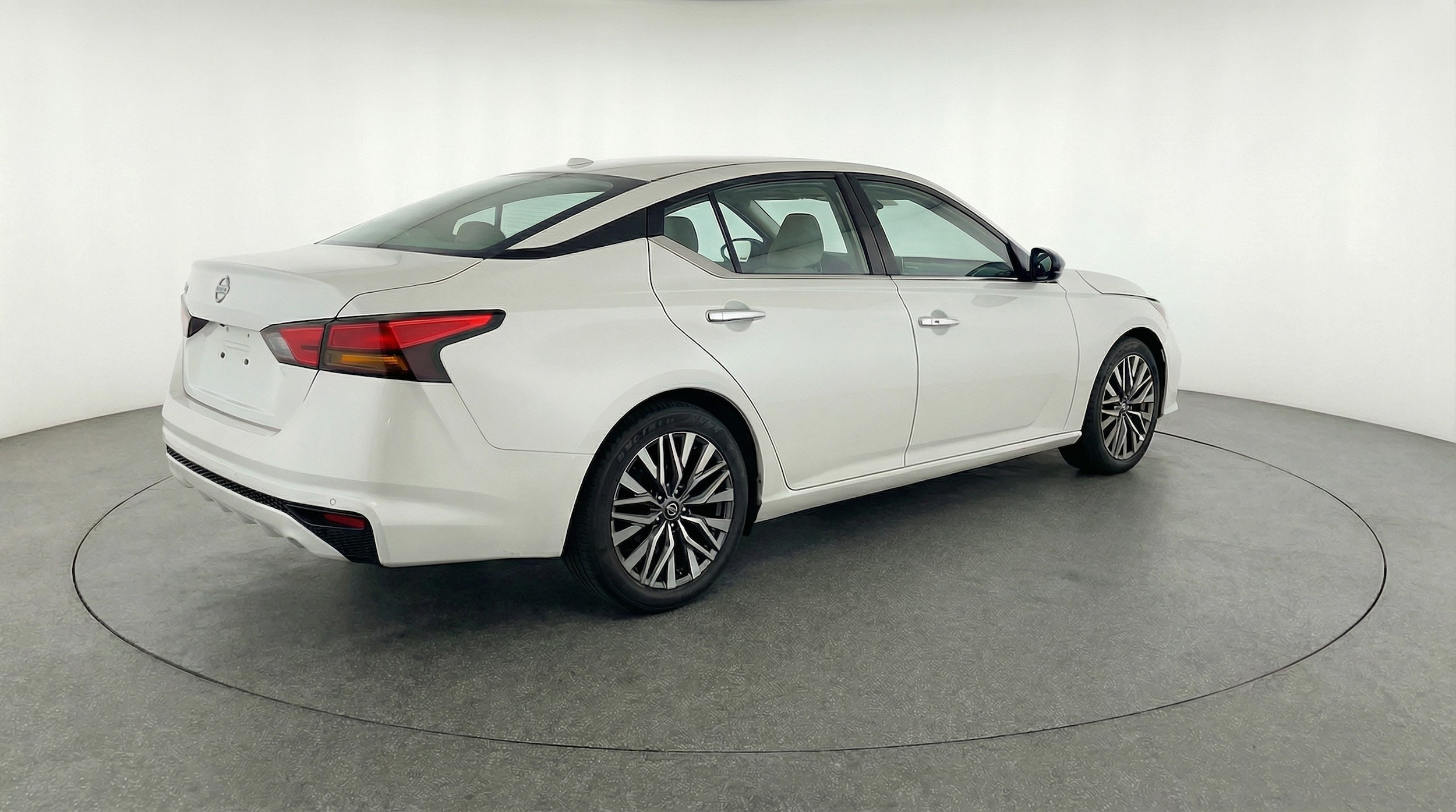 Thumbnail: 2025 Nissan Altima - 7